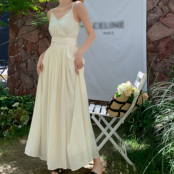 [수입] 젤리아 브이넥 롱 드레스