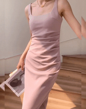 [수입] 베르타 슬림 슬릿 드레스